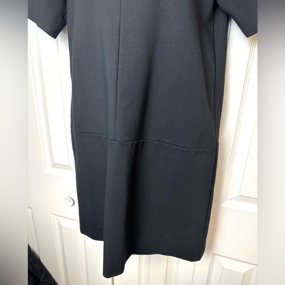 New EVERLANE The Ponte Short Sleeve Dress Black Split VNeck Mini Structured nwot - Picture 6 of 11